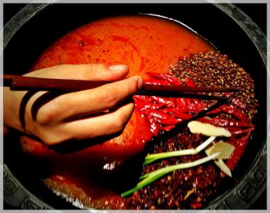 重慶一次性火鍋紅油廠(chǎng)家，學(xué)會(huì)吃火鍋不再上火