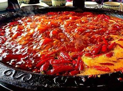 重慶火鍋底料廠家，重慶火鍋各具特色的味道