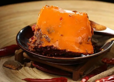 同配方火鍋底料，風(fēng)味差異何在？重慶生產(chǎn)技藝深度剖析！