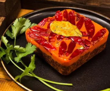直銷低價(jià)誘惑下，火鍋底料廠家如何確保地道美味不打折？