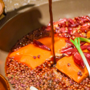 哪能找到正宗重慶火鍋底料廠家，風(fēng)味不妥協(xié)？
