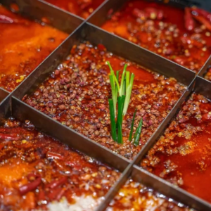 如何確保火鍋底料風(fēng)味地道且口感醇厚？